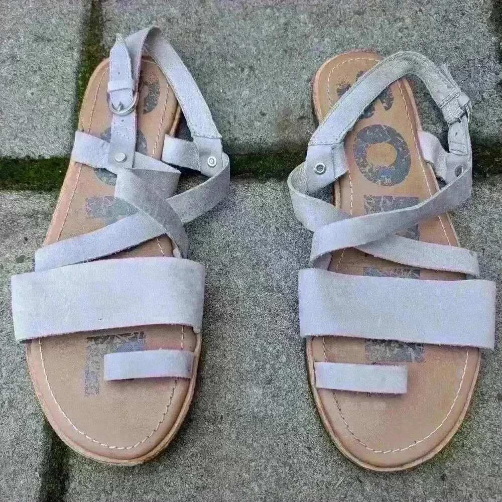 Strappy sorel grey leather toe sandals size 8